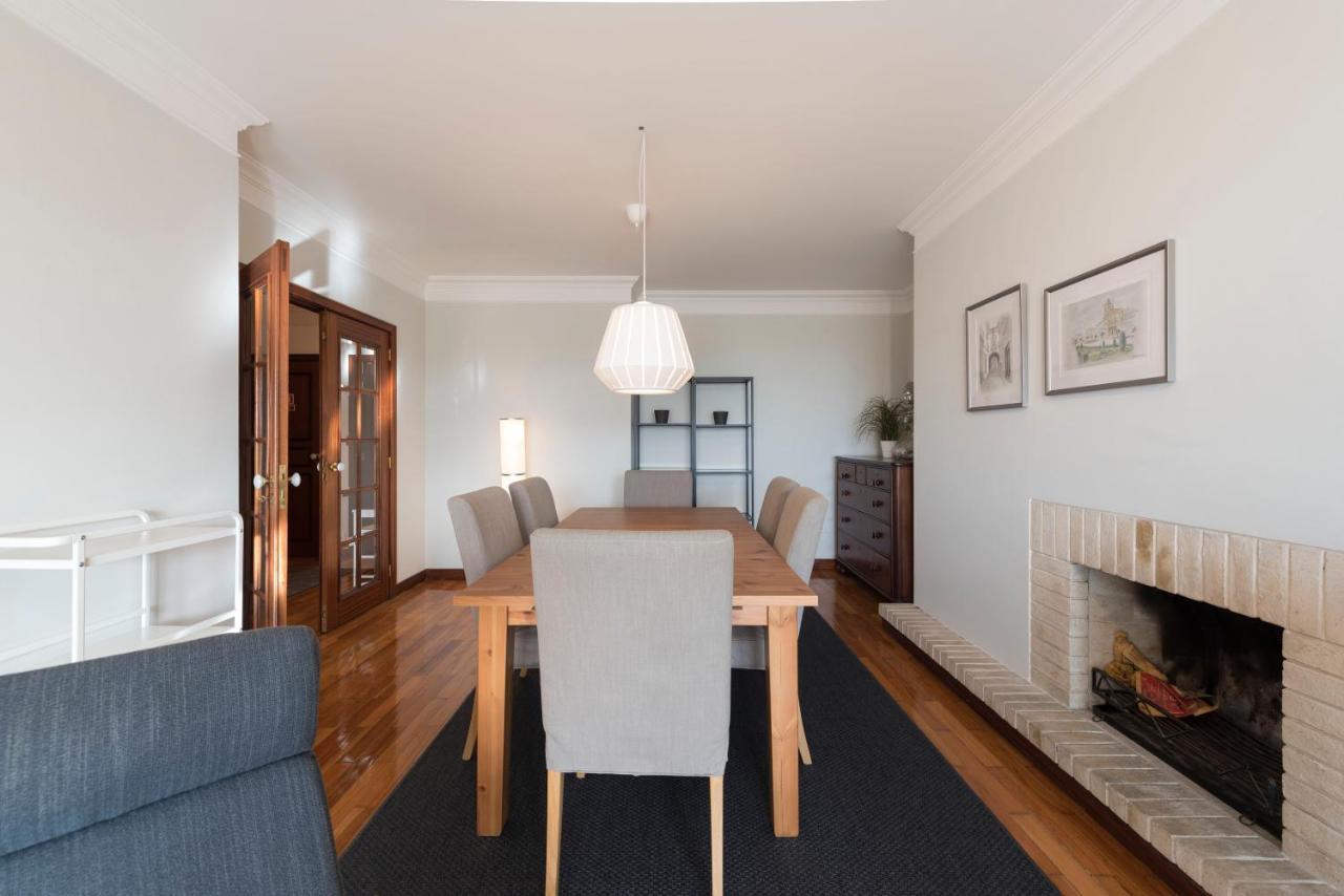 Lovelystay - Charming 3Br Flat W/ Free Parking In Devesas ヴィラ・ノヴァ・デ・ガイア エクステリア 写真